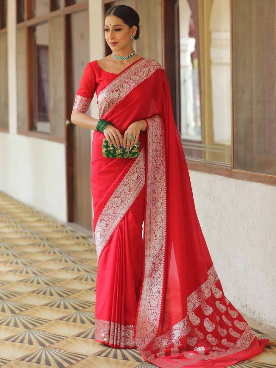 ShivaRatna Warm Banarasi Silk Dynamite Saree- Zari work